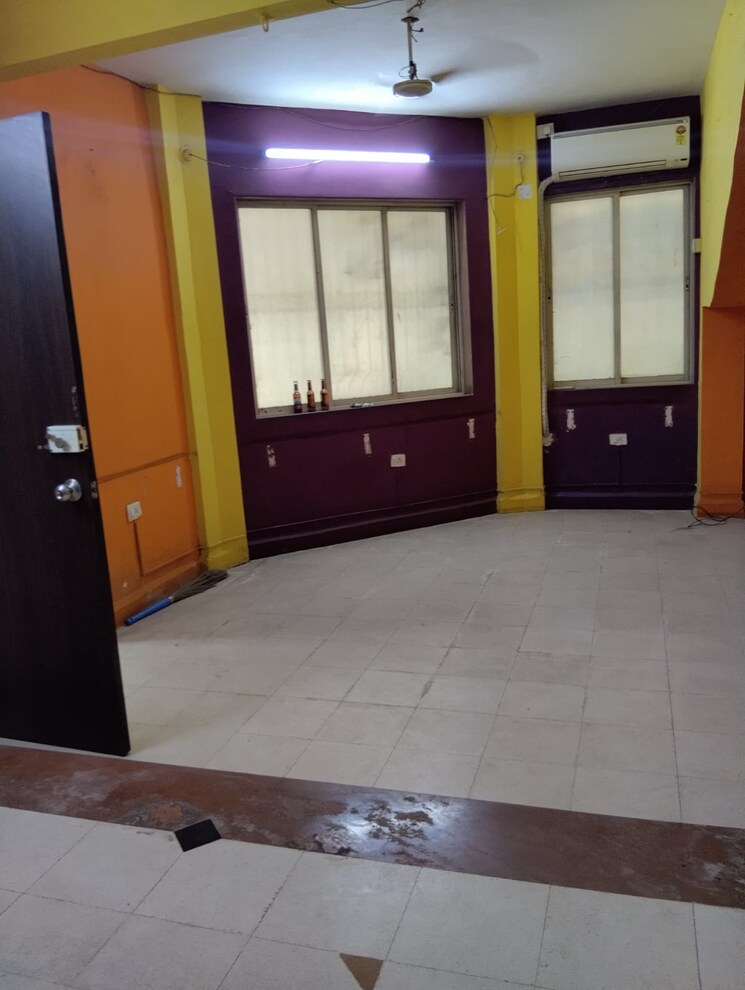 Room, sanpada Commercial Office Space 1000 Sq.Ft. In Sanpada Navi Mumbai 9685334