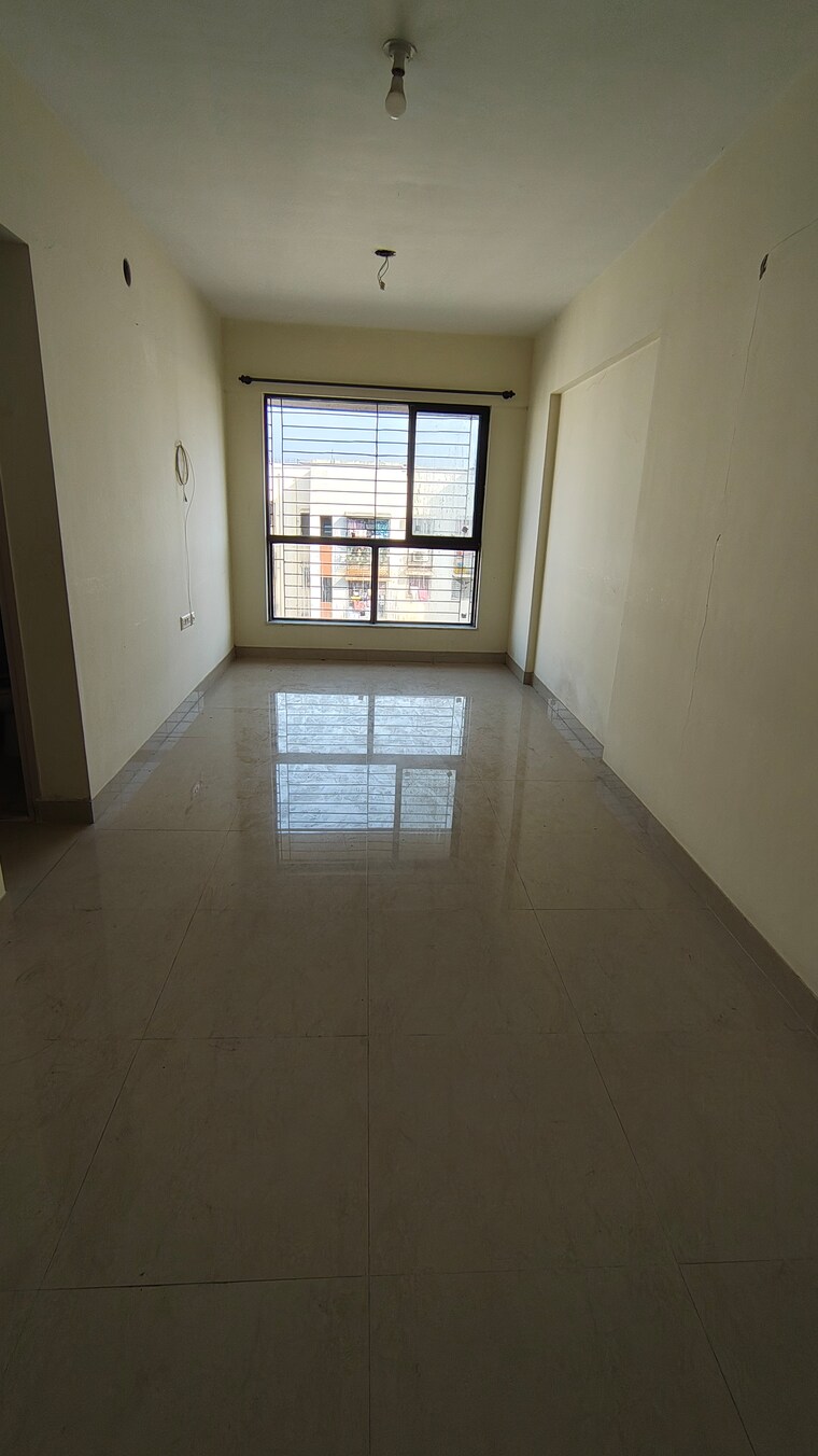 Room, lodha-crown-taloja-quality-homes 1 Bedroom 570 Sq.Ft. Apartment In Dombivli East Thane 9685505