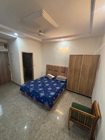 Bedroom in Studio Builder Floor at DLF City Phase III, Sector 24 – for Rent