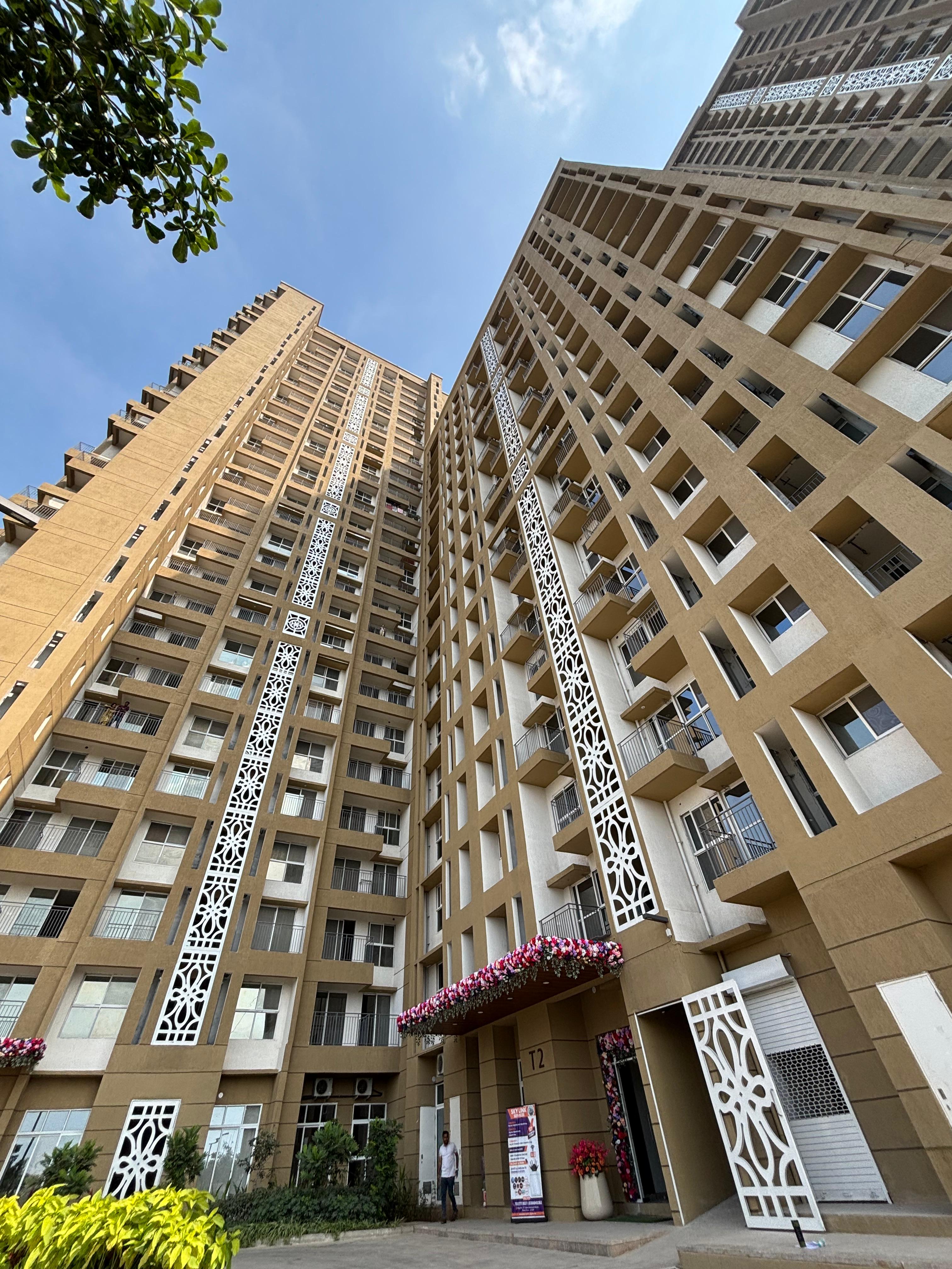 Studio  350 Sq.Ft. Apartment in Godrej Park Ridge