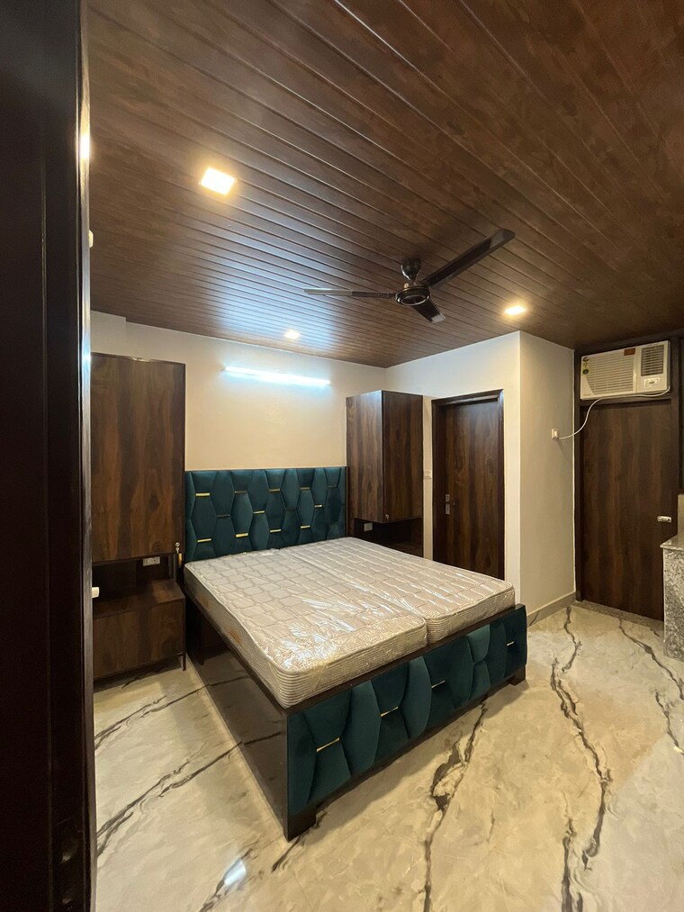 Bedroom, dlf-city-phase-iii 1 RK 420 Sq.Ft. Builder Floor In Sector 24 Gurgaon 9685594