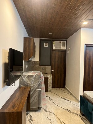 Bedroom in Studio Builder Floor at DLF City Phase III, Sector 24 – for Rent