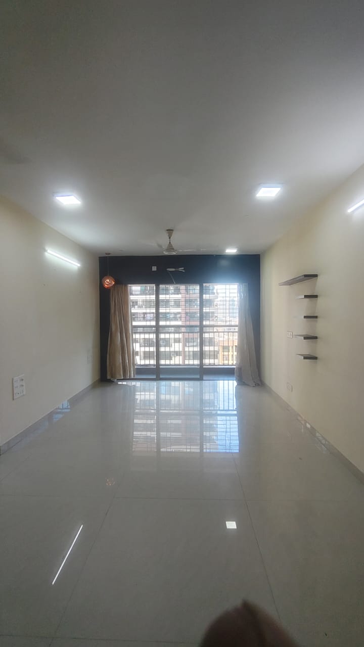 2 BHK + Pooja Room Apartment For Rent in K Raheja Vihar