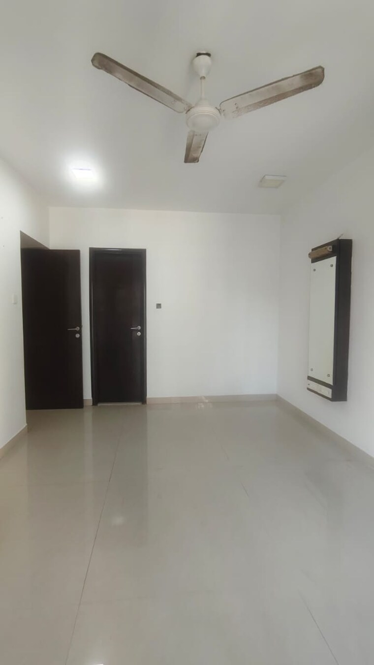 Room, k-raheja-vihar 2 Bedroom 900 Sq.Ft. Apartment In Powai Mumbai 9685889