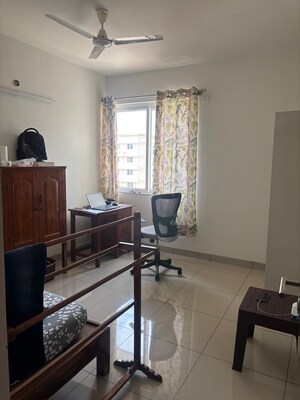 Kitchen in 2 BHK Apartment at Prestige Royale Gardens, Gantiganahalli – for Rent