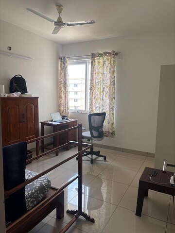 Kitchen in 2 BHK Apartment at Prestige Royale Gardens, Gantiganahalli – for Rent