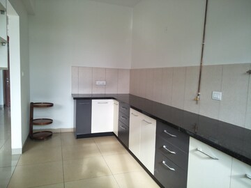 Kitchen in 2 BHK Apartment at Prestige Royale Gardens, Gantiganahalli – for Rent