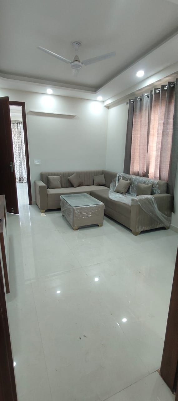 2 BHK Builder Floor For Rent in P Block 