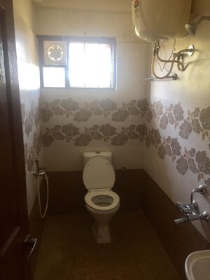 Bathroom in 2 BHK Apartment at Ghani Residency, Benson Town – for Sale