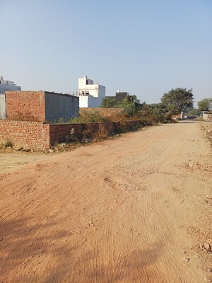  Plot For Sale in Jajru