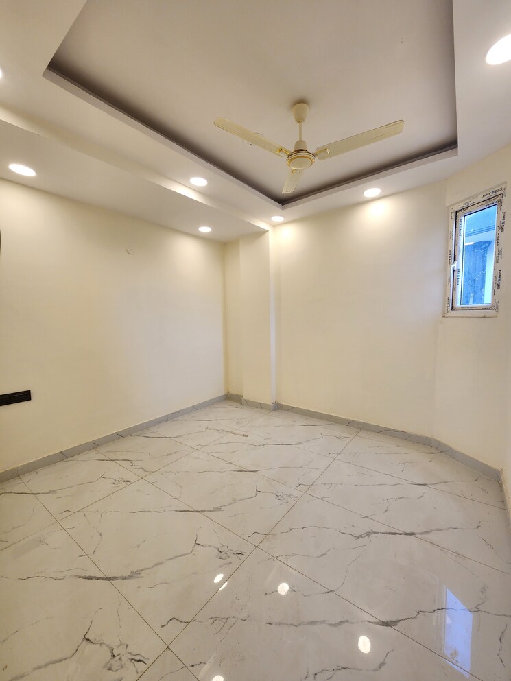 Room, chattarpur 3 Bedroom 1150 Sq.Ft. Builder Floor In Chattarpur Delhi 9686064