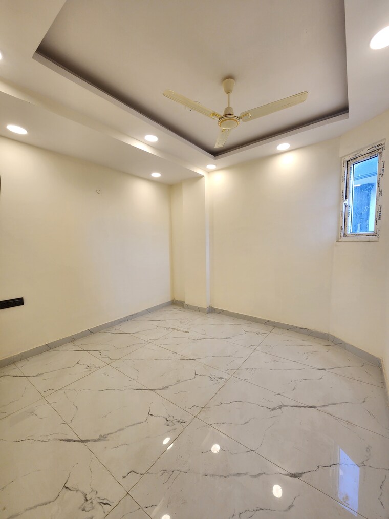 Room, chattarpur 3 Bedroom 1150 Sq.Ft. Builder Floor In Chattarpur Delhi 9686064