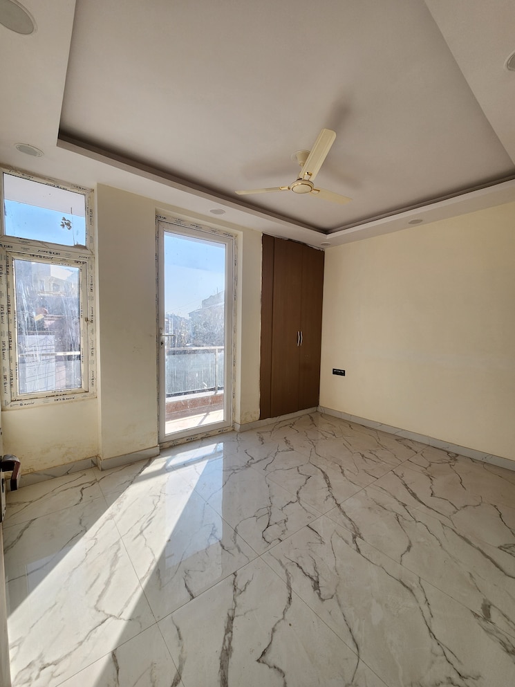 Room, chattarpur 3 Bedroom 1150 Sq.Ft. Builder Floor In Chattarpur Delhi 9686064