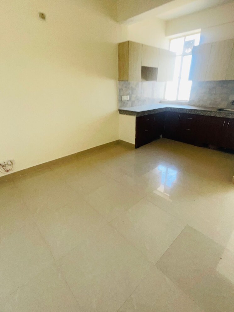 Kitchen, lotus-homz 1 Bedroom 405 Sq.Ft. Apartment In Sector 111 Gurgaon 9686057