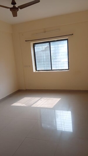 Room in 3 BHK Apartment at RK Lunkad Nisarg Pooja, Wakad – for Rent