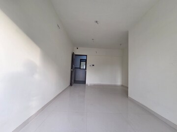 Room in 2 BHK Apartment at Goregaon West – for Sale