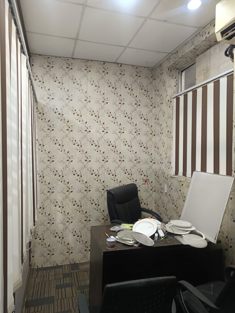 Floor Plan, sector 3 Commercial Office Space 500 Sq.Ft. In Sector 3 Noida 9686155