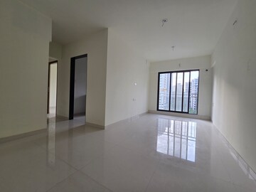 Room in 2 BHK Apartment at Goregaon West – for Sale