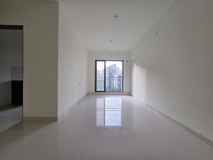 Room, goregaon west 2 Bedroom 657 Sq.Ft. Apartment In Goregaon West Mumbai 9686145