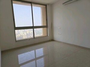 Room in 2.5 BHK Apartment at Uma Sparta, Ghodbunder Road – for Sale