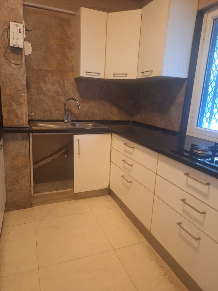 Kitchen, vasant kunj 3 Bedroom 1500 Sq.Ft. Apartment In Vasant Kunj Delhi 9686255