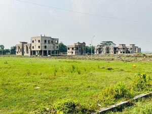  Plot For Sale in A-Zone