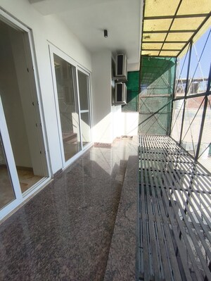 Balcony in 3 BHK Builder Floor at Ansal Sushant Lok I, Sector 43 – for Rent