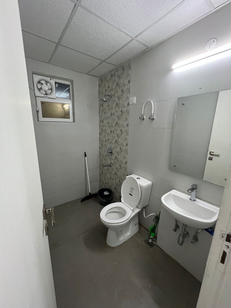 Bathroom, signature-the-millennia-2 2 Bedroom 681 Sq.Ft. Apartment In Sector 37d Gurgaon 9686687