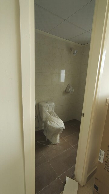 Bathroom in Studio Apartment at The Address Mullanpur, North Mullanpur – for Rent