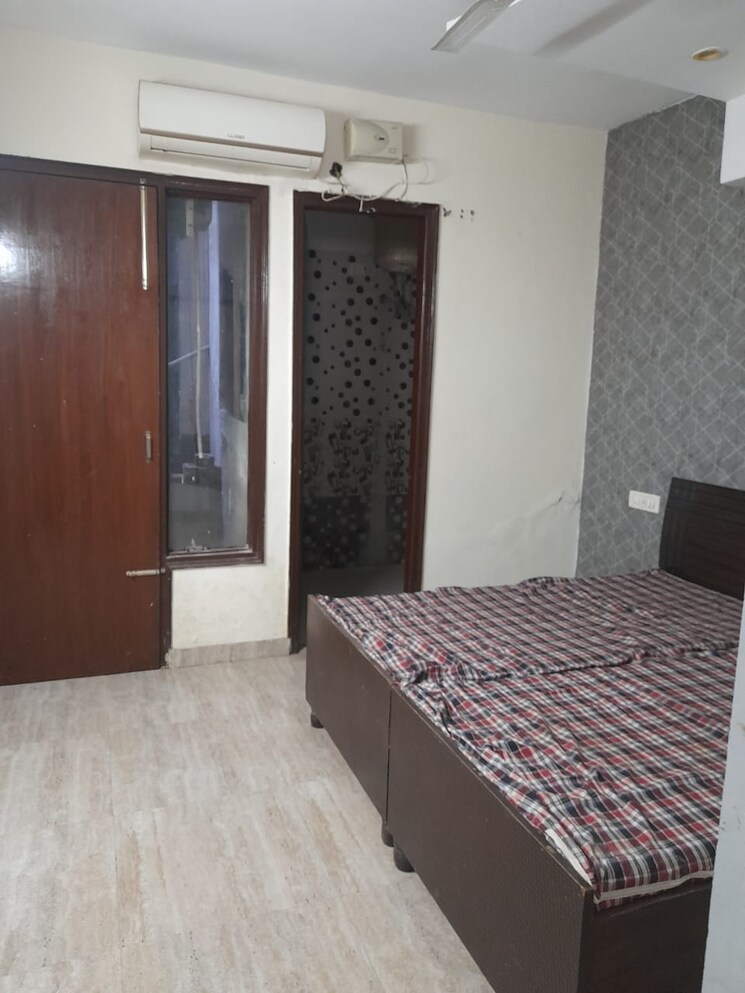 Bedroom, nk-savitry-enclave 2 Bedroom 1000 Sq.Ft. Apartment In Vip Road Zirakpur 9686124