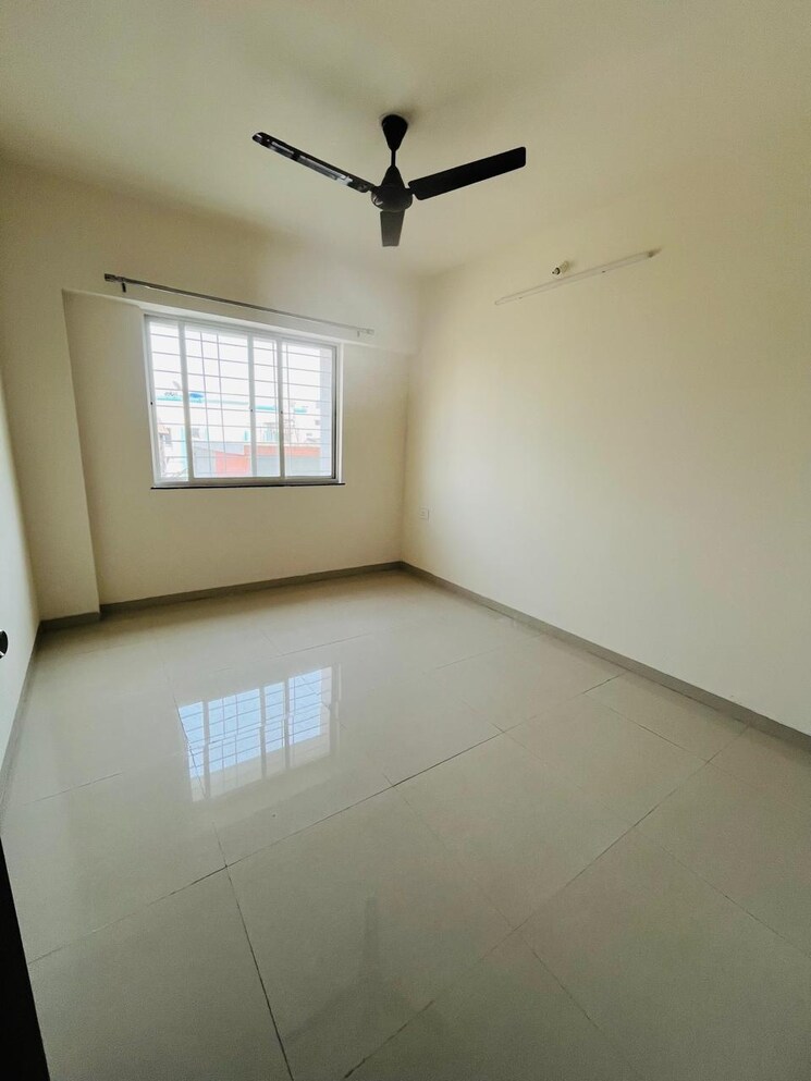 Room, wadgaon sheri 2 Bedroom 695 Sq.Ft. Apartment In Wadgaon Sheri Pune 9686675