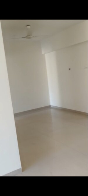 2 BHK Apartment For Rent in Paranjape Schemes Royal Court, Andheri East