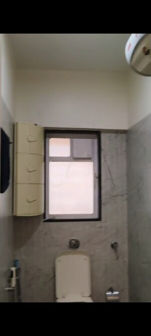 Room in 2 BHK Apartment at Paranjape Schemes Royal Court, Andheri East – for Rent