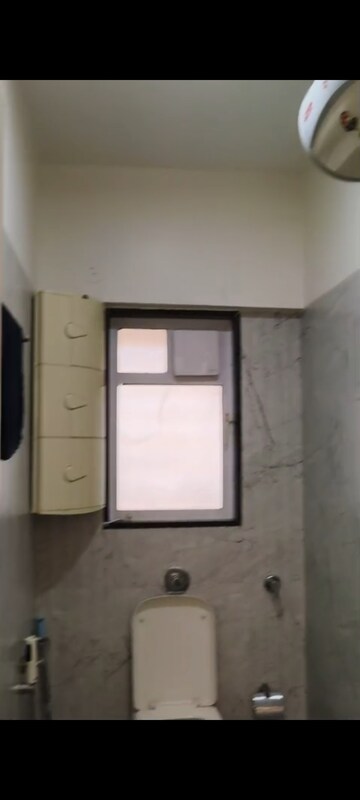 Room in 2 BHK Apartment at Paranjape Schemes Royal Court, Andheri East – for Rent