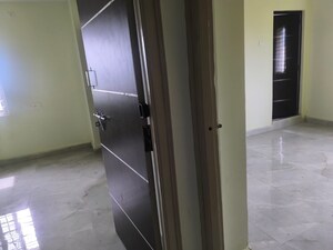 Room in 3 BHK Apartment at Sujatha Nagar – for Sale