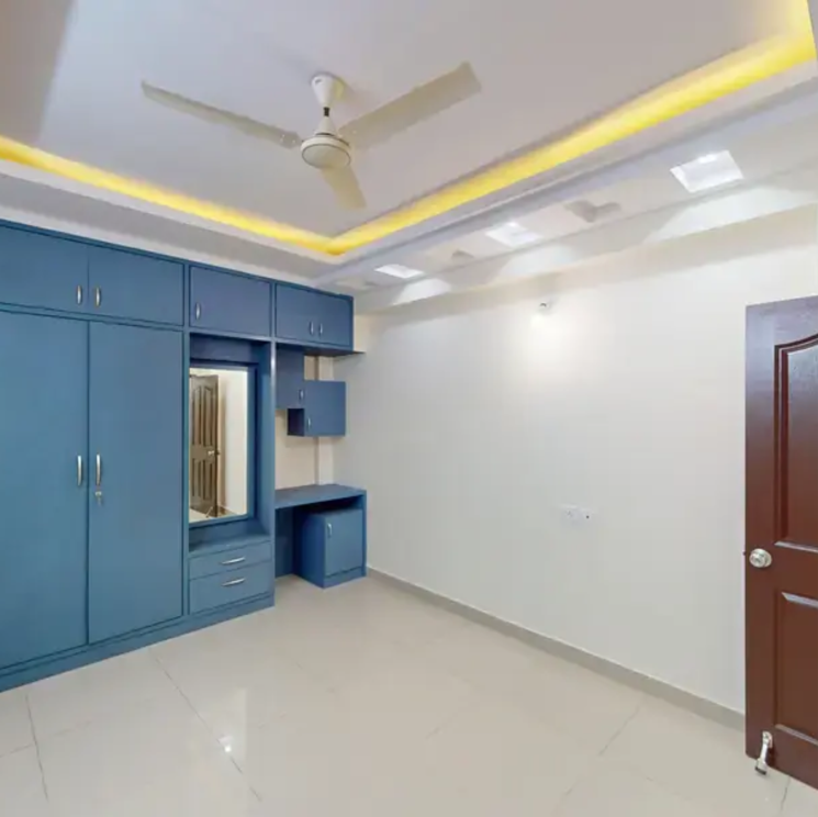 Room, sri-tirumala-sarovar 3 Bedroom 1512 Sq.Ft. Apartment In Singasandra Bangalore 9686807