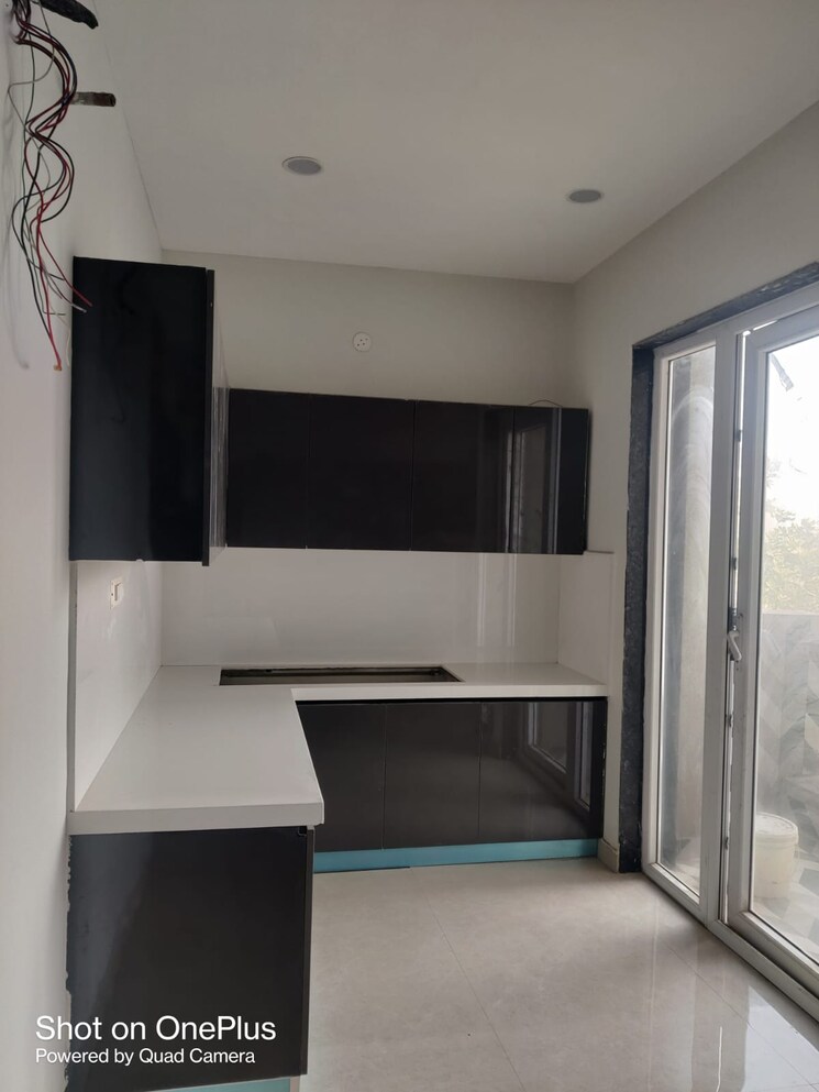 Kitchen, sector 85 3 Bedroom 350 Sq.Yd. Builder Floor In Sector 85 Faridabad 9686741