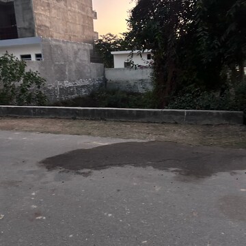  Plot For Sale in Sector 151