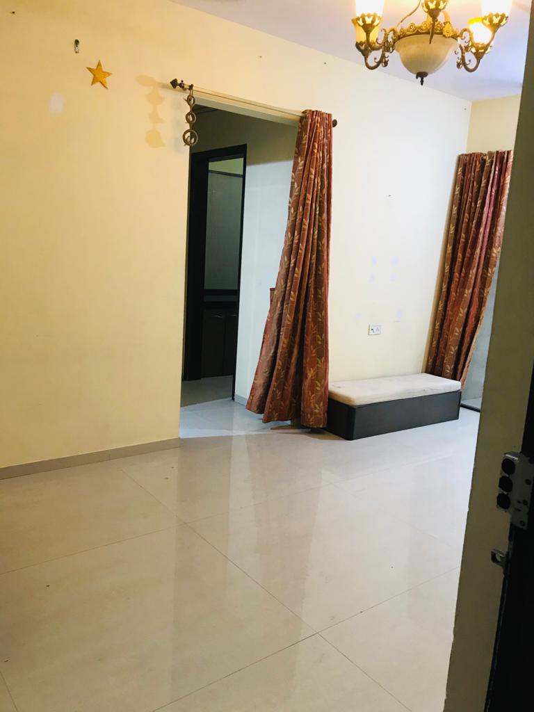 1 BHK 715 Sq.Ft. Apartment in Kiran Towers