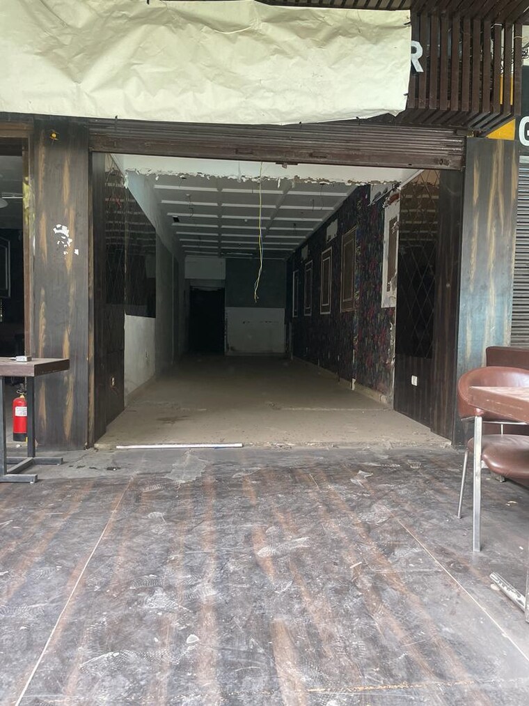 Exterior View, sheikh sarai Commercial Shop 550 Sq.Ft. In Sheikh Sarai Delhi 9686832