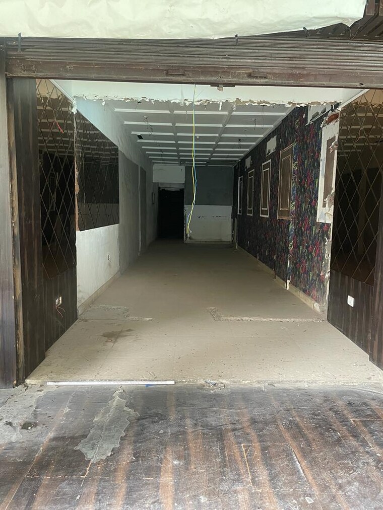 Exterior View, sheikh sarai Commercial Shop 550 Sq.Ft. In Sheikh Sarai Delhi 9686832