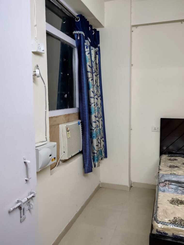 Bedroom, auric-city-homes 1.5 Bedroom 345 Sq.Ft. Apartment In Sector 82 Faridabad 9686836