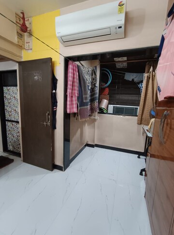 Bedroom in 1 BHK Builder Floor at Kopar Khairane – for Sale