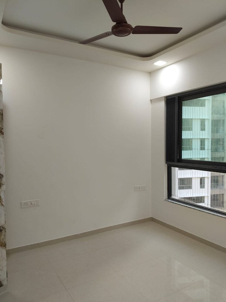 Room, kalpataru-immensa 2 Bedroom 630 Sq.Ft. Apartment In Kolshet Road Thane 9686860