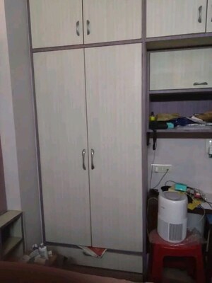 Living Room in 3 BHK Apartment at Orchid Park, Matunga East – for Rent