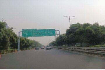  Plot – Exterior View View at Noida Greater Noida Expressway - for Sale