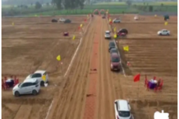 Plot For Sale in Noida Greater Noida Expressway