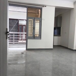 Room in 1 RK Builder Floor at Saket – for Rent