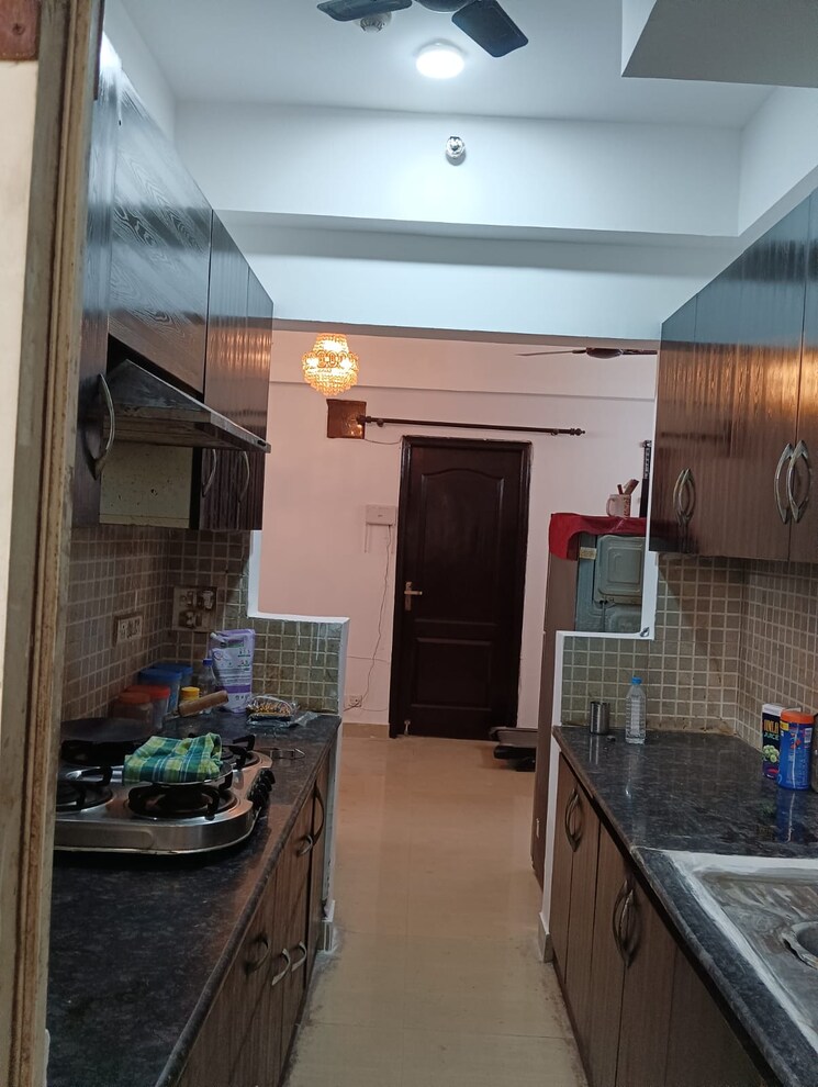 Kitchen, pi greater noida 1 Bedroom 435 Sq.Ft. Builder Floor In Pi Greater Noida Greater Noida 9686930