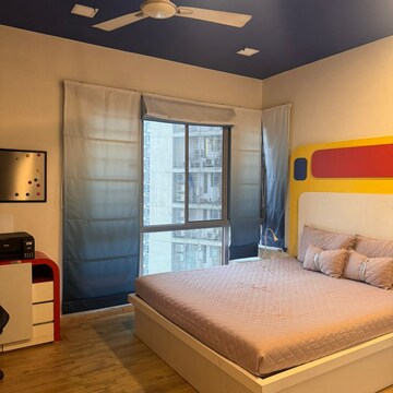 Bedroom in 3.5 BHK Apartment at Imperial Heights Goregaon West, Best Nagar – for Sale